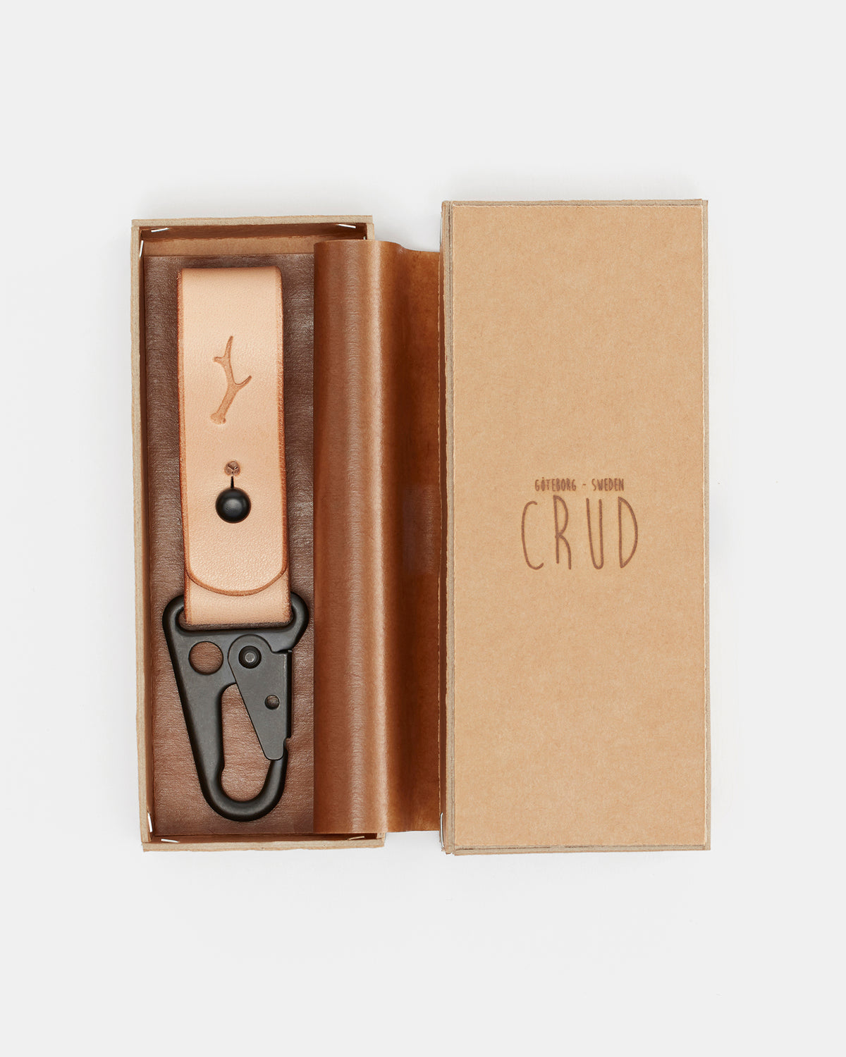 Natural vegetable tanned leather keychain with HK hook and brass stud