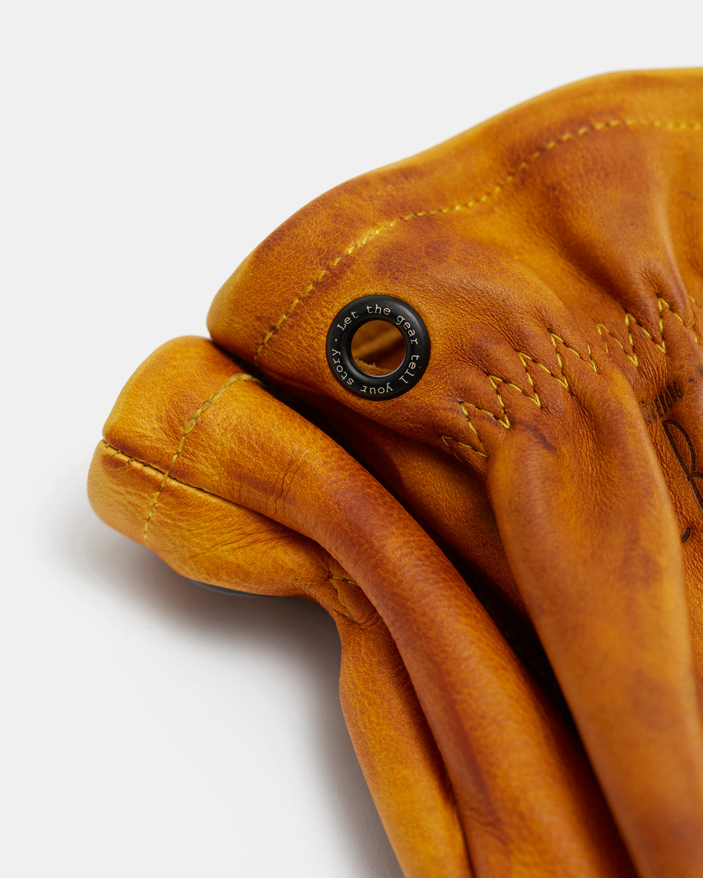 norse projects handschuhe Gjöra Gloves – Full-Grain Leather Gloves with Seamless Design and Hand-Finished Protection – Crud