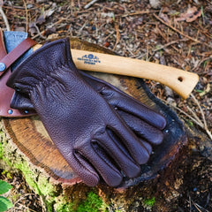 Göra Bison leather gloves with long cuff and brass eyelets